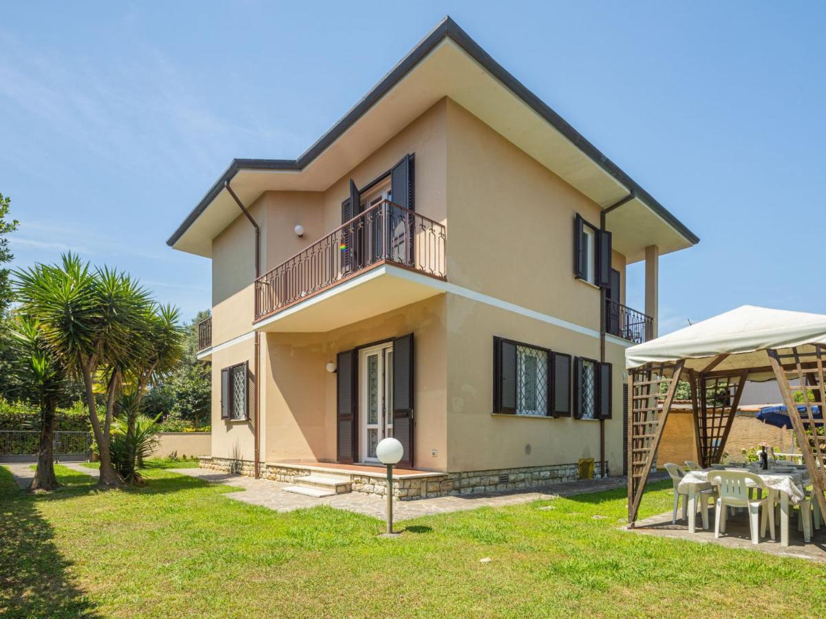 מרינה די פיאטרסנטה Holiday Home Antonia By Interhome מראה חיצוני תמונה